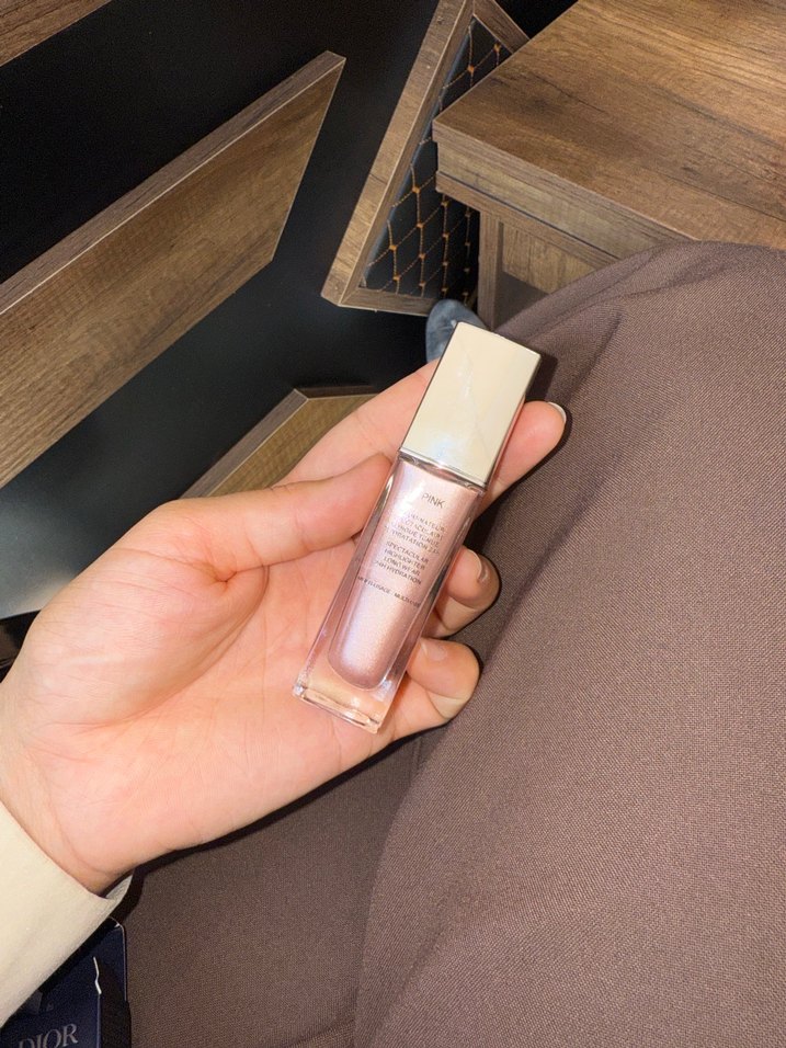 Dior Forever Glow Pink aydınlatıcı - Görsel 2