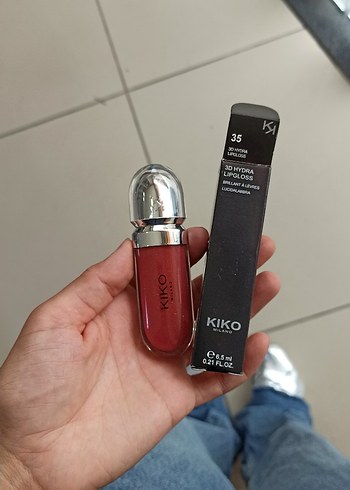 Kiko Koyu Kırmızı Dudak Parlatıcısı