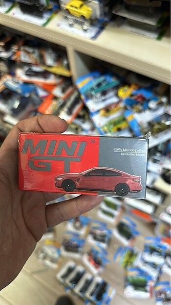 Mini GT BMW