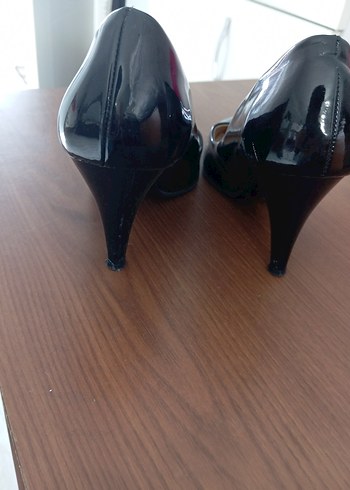 Siyah Rugan Kadın Stiletto Topuklu Ayakkabı - Görsel 3