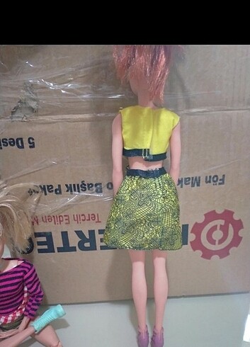Barbie Kızıl barbie