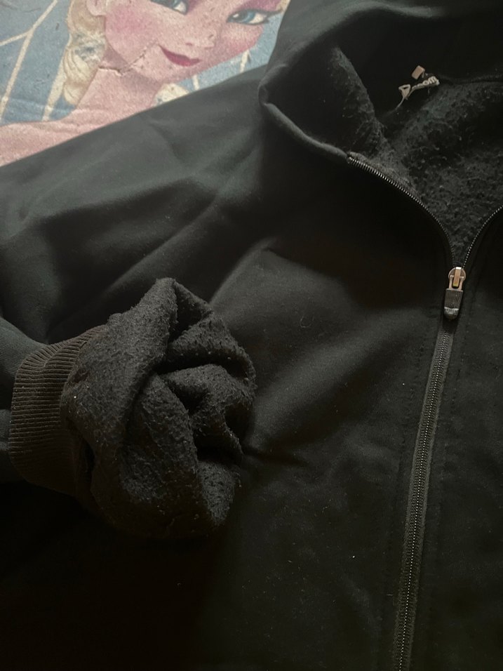 Büyük beden esnek kumaş 3 iplik siyah fermuarlı hırka - Görsel 4