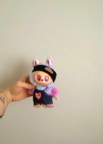 KIYAFETLİ LABUBU