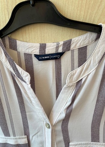 Bej Çizgili V Yaka Düğmeli Kadın Gömlek - Görsel 4