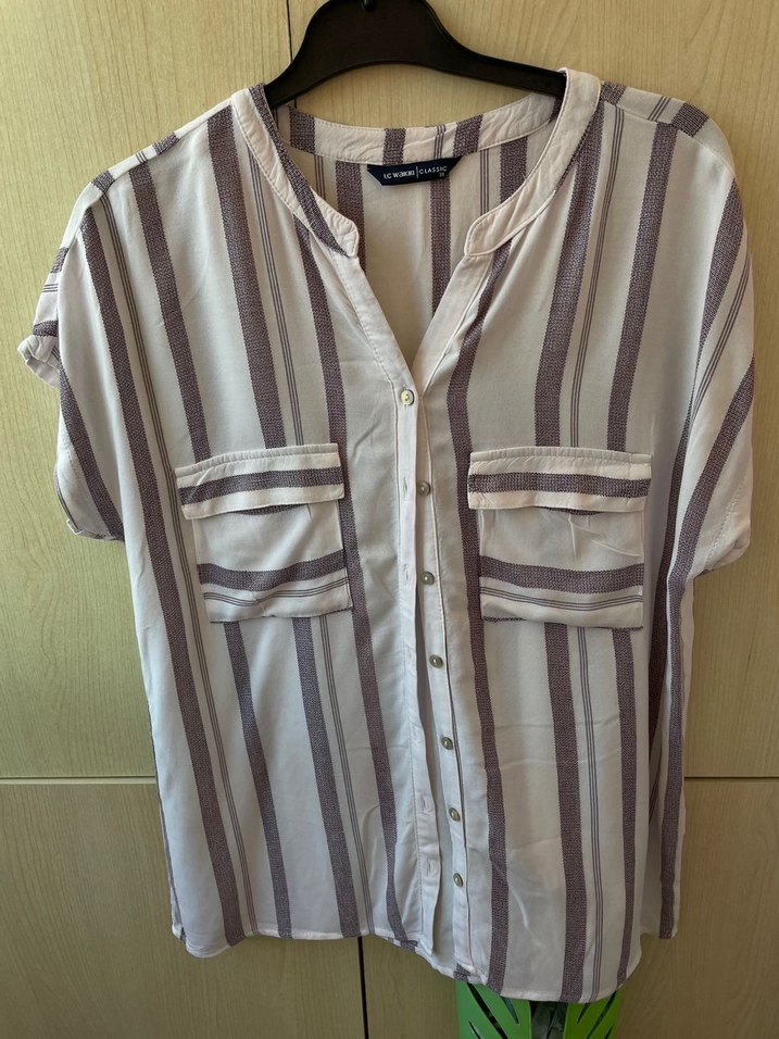 V Yaka Düğmeli Çizgili Keten Kadın Gömlek - Görsel 2