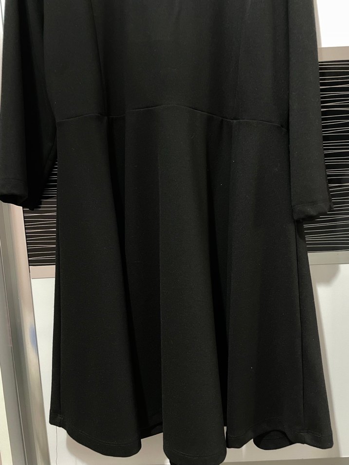 Siyah Zincir Detaylı Midi Goth Elbise - Görsel 4