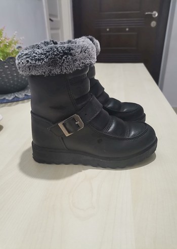 Tokalı Siyah Kız Çocuk Biker Botu - Görsel 3