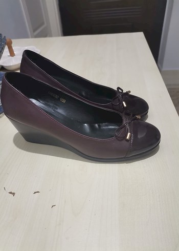 Kahverengi Tokalı Kadın Topuklu Babet - Görsel 3