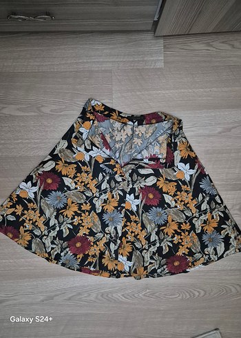 Çiçek Desenli Düğmeli Bohem Midi Etek - Görsel 2