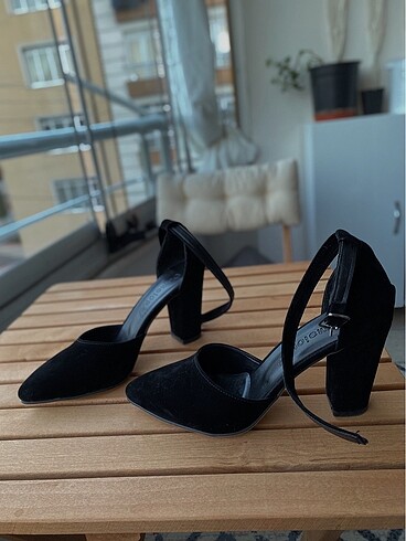 Diğer siyah topuklu ayakkabı