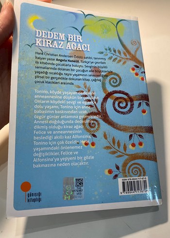  Beden Dedem Bir Kiraz Ağacı - Angela Nanetti