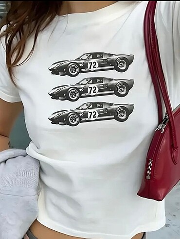 Kadın Araba Tişört