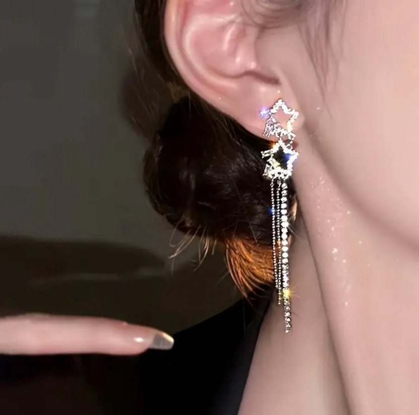 Parlak İşlemeli Yıldızlı Midi Küpe - Görsel 2