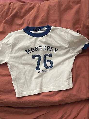 beyaz crop tshirt