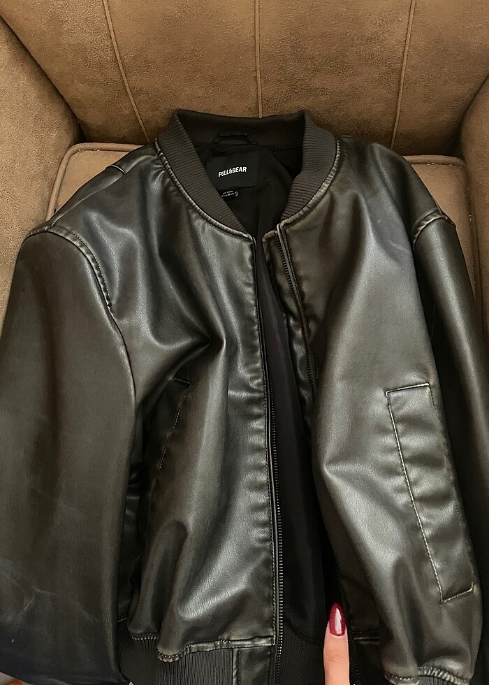 pull and bear deri ceket - Görsel 4
