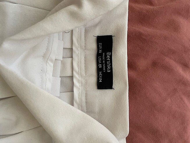 bershka pileli mini etek - Görsel 3