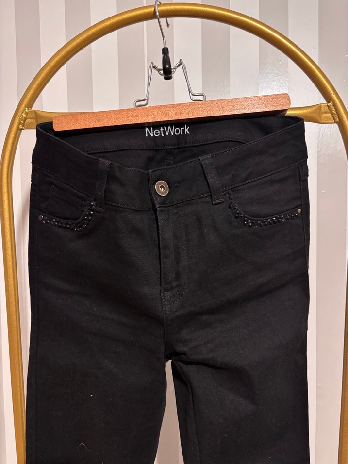 Zincir Detaylı Siyah Yılan Desenli Kadın Kot - Görsel 2