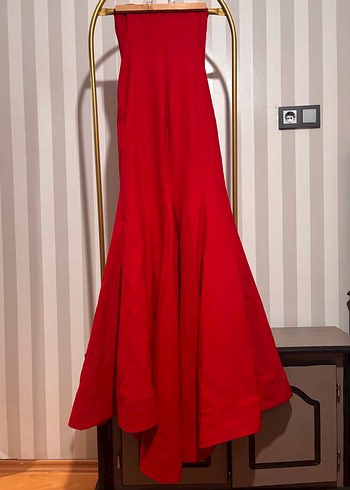 Kırmızı Straplez Uzun Abiye Elbise - Görsel 4