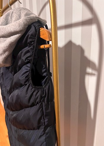 Gri Kapüşonlu Fermuarlı Kadın Yelek - Görsel 4