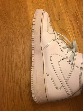 39 Beden Nike air force 1 mid