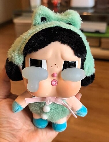 Pop mart labubu Cry Baby