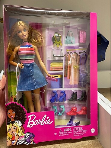 Beden BARBİE BEBEK VE MUHTEŞEM AKSESUARLARI