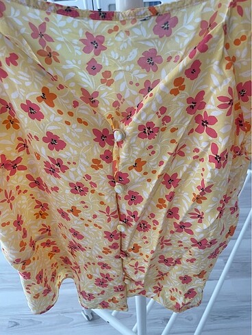LC Waikiki LC WAIKIKI SARI CİCEKLİ BLUZ