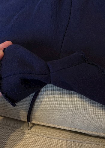 xs Beden bershka yazılı şort lacivert