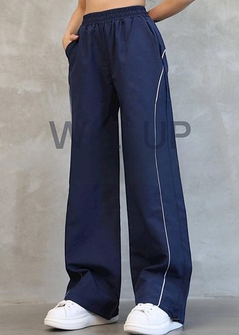 Kadın Lacivert Bol Kesim Paraşüt Eşofman - Görsel 9