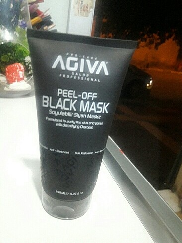 Diğer Siyah maske