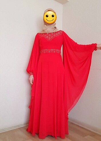 Kırmızı Abiye