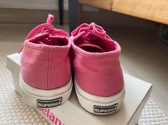 39 Beden Pembe Superga