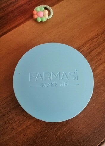 Farmasi bb pudra