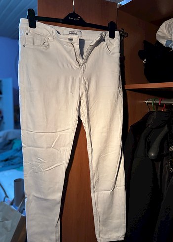 Beyaz Pamuklu Kadın Jean - Görsel 3