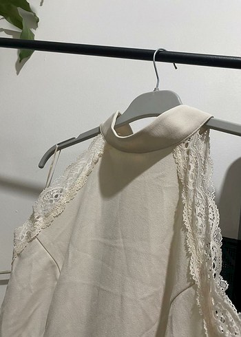 s Beden Dantel Detaylı Mini Elbise