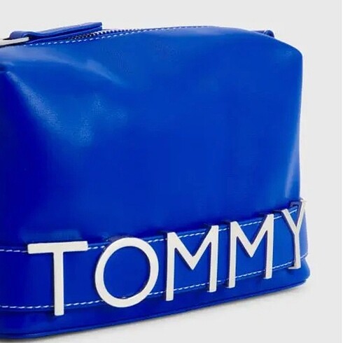 Beden Tommy hilfiger çanta