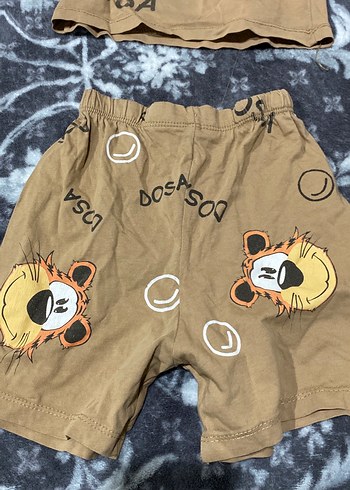 Kahverengi Baskılı Düğmeli Kedi Kıyafeti - Görsel 3