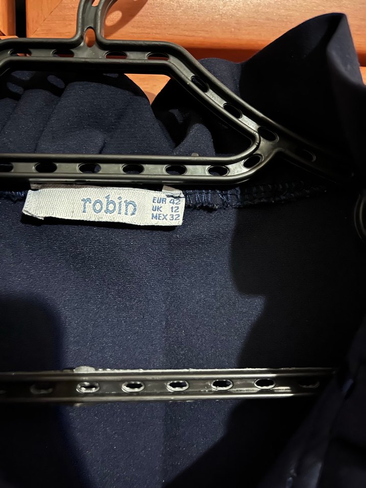 Lacivert Yüksek Yakalı Kolsuz Elbise - Görsel 3