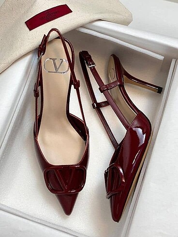 38 Beden Valentino