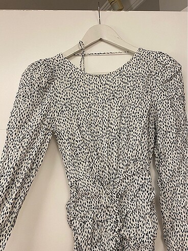 xs Beden Zara elbise