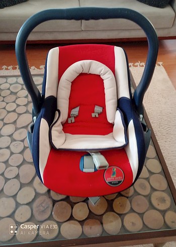 Pierre Cardin Renkli Kırmızı Bebek Oto Koltuğu