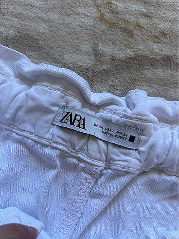 m Beden Zara beyaz pantolon