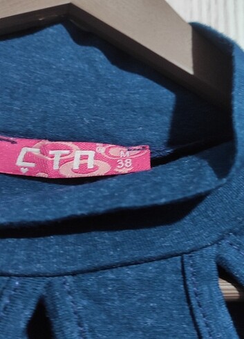 Pencere Detaylı Bluz - Görsel 3