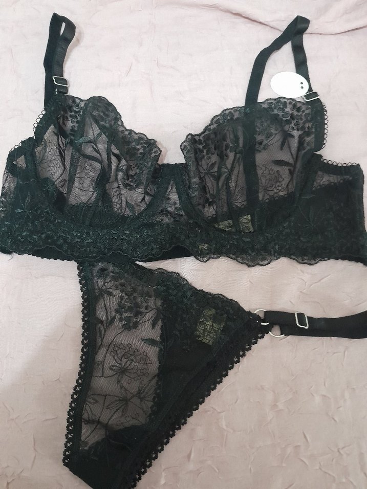 Siyah Gotik Dantel Sütyen ve Tanga Takımı 80B L_XL - Görsel 2