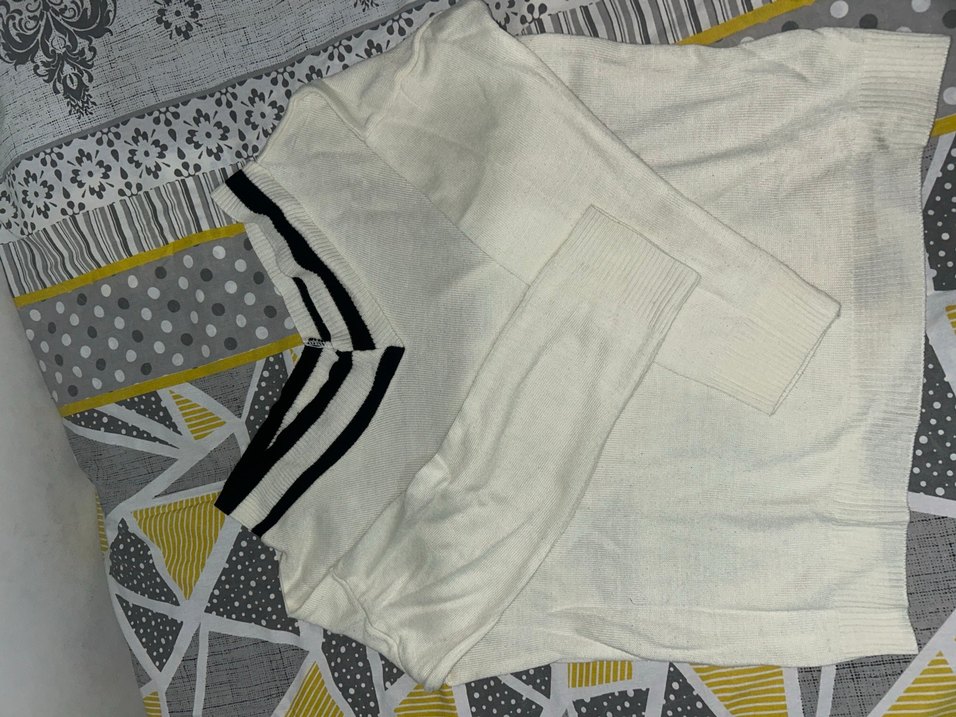 İnce triko bej bluz - Görsel 3