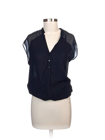 Bershka Bluz %70 İndirimli.