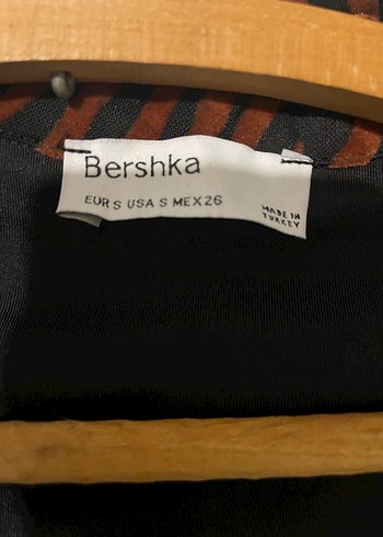 Bershka Zebra Desenli Kahverengi Uzun Kollu Mini Elbise - Görsel 3