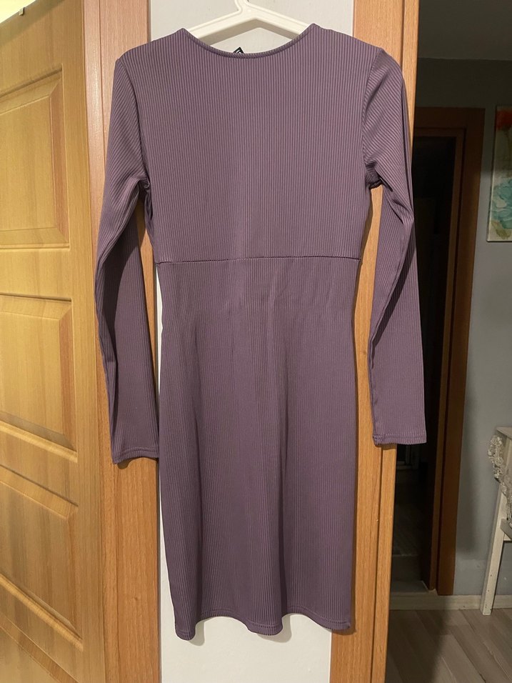 V Yaka Mor Uzun Kollu Piliseli Elbise - Görsel 2