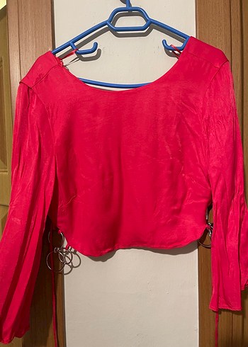 Sırt dekolte gömlek bluz - Görsel 2