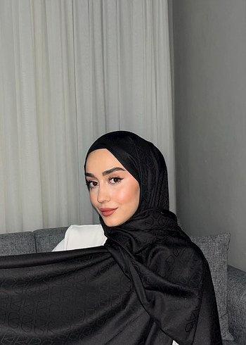 Valentino Desen Yun İpek Sal